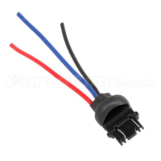 Alternator wiring harness adapter w